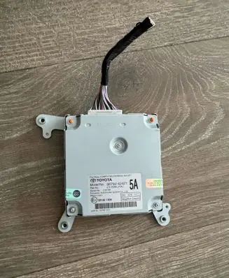 Toyota bZ4X Other devices 8679242421
