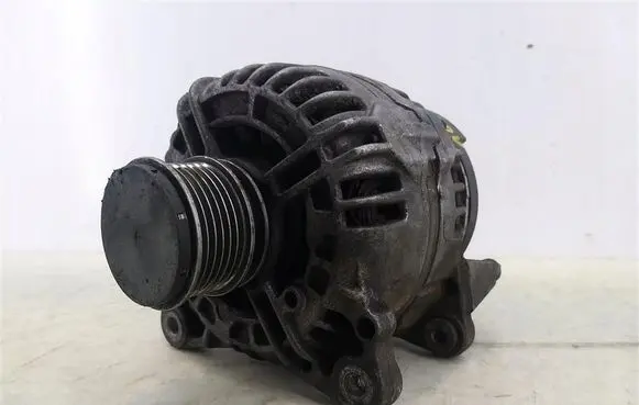 Skoda Octavia Mk1 (1U) Generator/alternator 