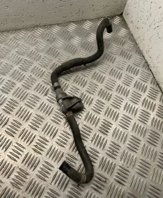 Nissan Juke I F15 Engine coolant pipe/hose