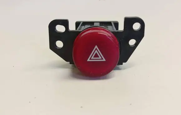 Mitsubishi Outlander Hazard light switch