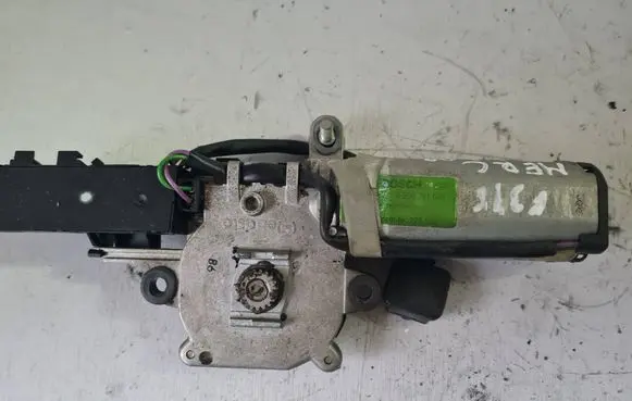 Mercedes-Benz C W202 Sunroof motor/actuator 2028207542