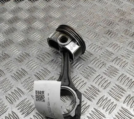 Lexus RX 450H Piston 1320139135 1310131091