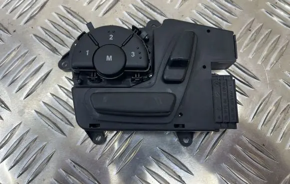 Mercedes-Benz ML W164 Seat control switch A1648704310