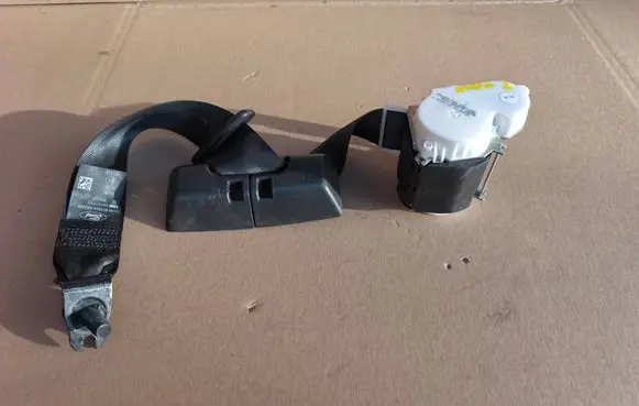 Ford Kuga II Rear seatbelt CV44611B64AB CV44-611B64-AB