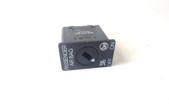 Volkswagen Golf VII Passenger airbag on/off switch 5C5919237