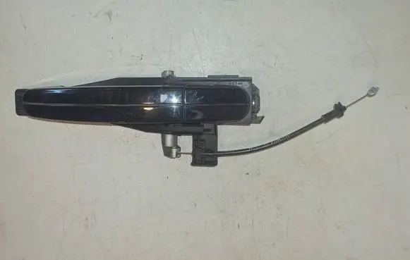 Rear door exterior handle
