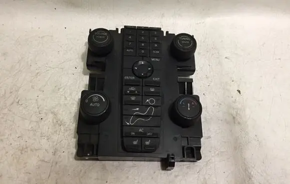 Volvo V50 Climate control unit 30737669
