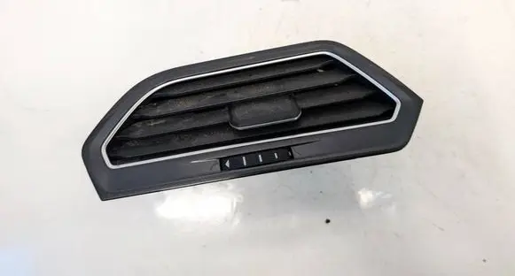Volkswagen Tiguan Dash center air vent grill 5NC819709