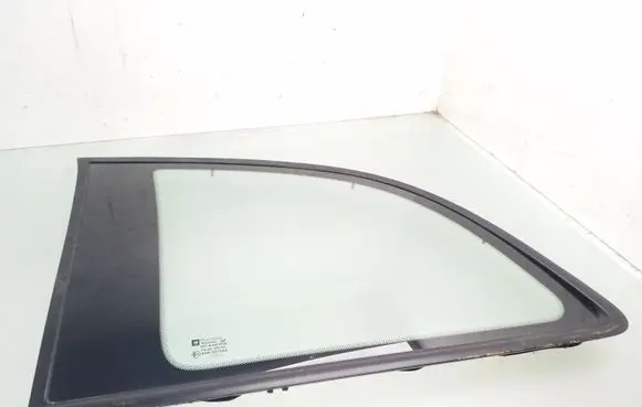 Opel Zafira A Rear side window 43R007022