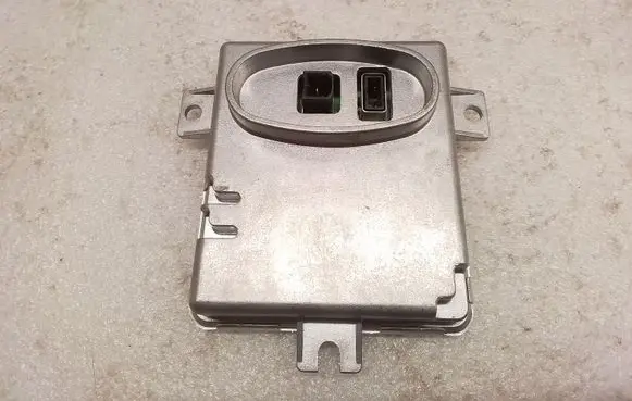 BMW 3 E90 E91 Headlight ballast module Xenon 6948180 6261110499
