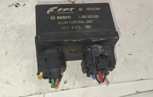 Suzuki Vitara (LY) Glow plug pre-heat relay 55203394 0281003043