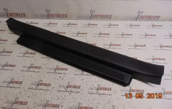 Lexus IS 220D-250-350 Front sill trim cover 6791353020