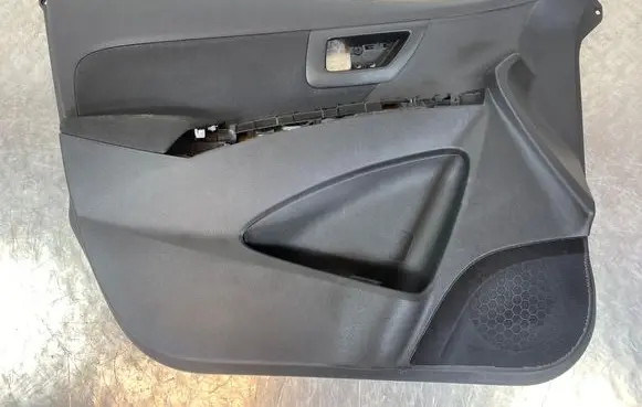 Suzuki SX4 S-Cross Front door card panel trim 8307861M01C8B 155357110501 1700614073