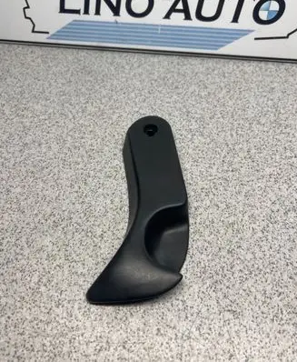 BMW 5 E39 Engine bonnet (hood) release handle 8226621