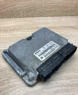 Opel Astra G Engine control unit/module ECU 24417167 0281010267