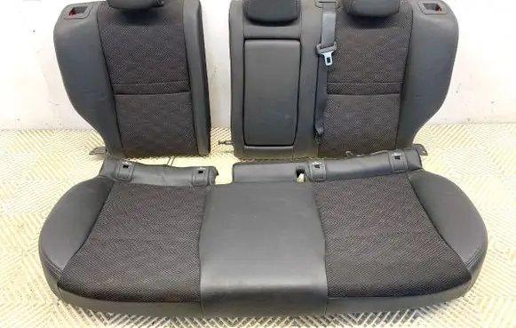 Nissan Qashqai Second row seats