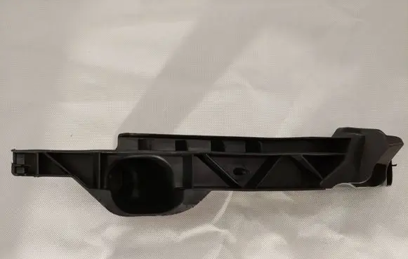 Volkswagen Golf V Front bumper mounting bracket 1K0807889A PVW04475AR
