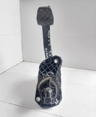 Clutch pedal