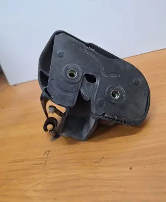 Volkswagen Caddy Sliding door lock 