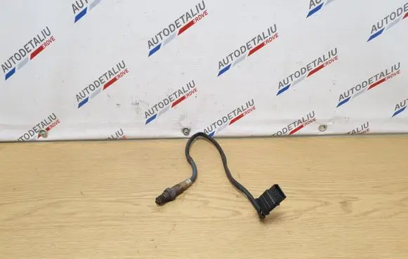 BMW 2 F45 Lambda probe sensor 8600992