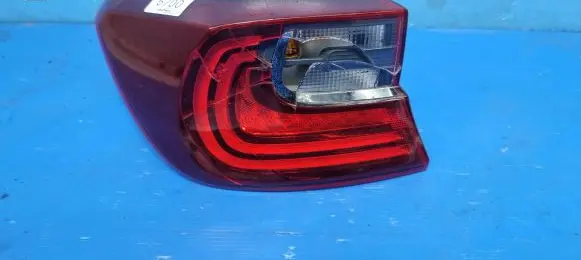 KIA Ceed Headlight/headlamp 92401J7050