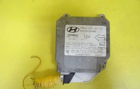 Hyundai Trajet Airbag control unit/module 959103A400