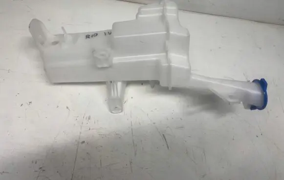 KIA Rio Windshield washer fluid reservoir/tank 98610-H8500