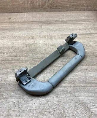 BMW 7 E38 Rear interior roof grab handle 81789909