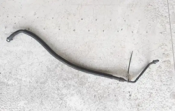 Volkswagen PASSAT B5 Power steering hose/pipe/line