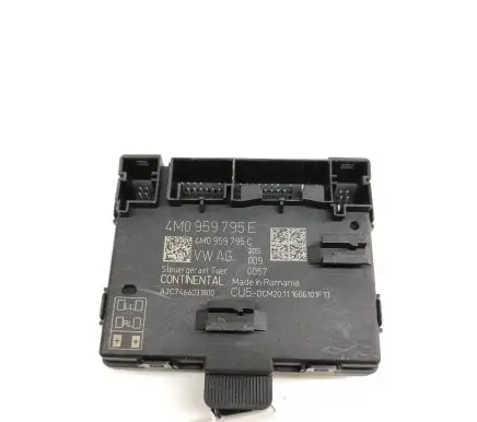 Audi A5 Door control unit/module 4M0959795E 4M0959795C