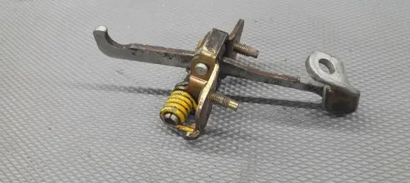 Renault Scenic III - Grand scenic III Rear door check strap stopper
