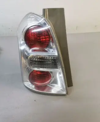 Toyota Corolla Verso AR10 Rear/tail lights 815600F060