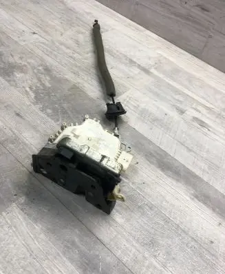 Audi A6 S6 C7 4G Front door lock