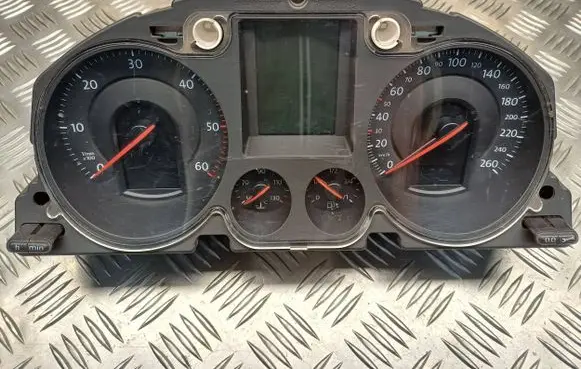 Volkswagen PASSAT B6 Speedometer (instrument cluster) 3C0920871 A2C53144889
