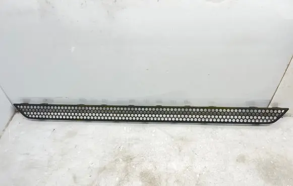 Mercedes-Benz ML W163 Front bumper lower grill 1638851581