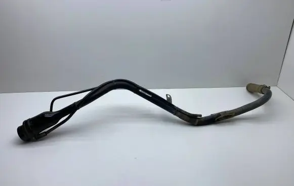 Fuel tank filler neck pipe