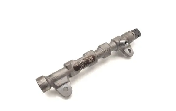 Opel Insignia A Fuel main line pipe 55576177 0445214221