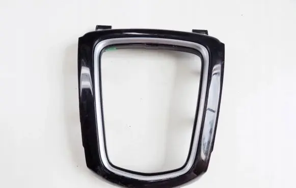 Nissan Qashqai Gear shifter surround trim plastic