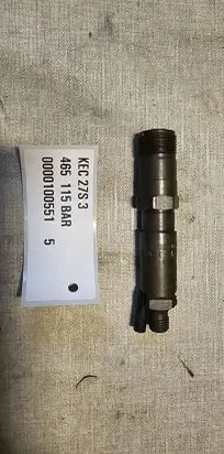 Mercedes-Benz E W124 Fuel injector 0000100551 KEC27S3