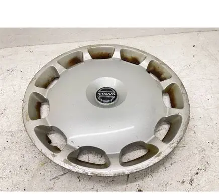 Volvo V70 R15 wheel hub/cap/trim 08666832