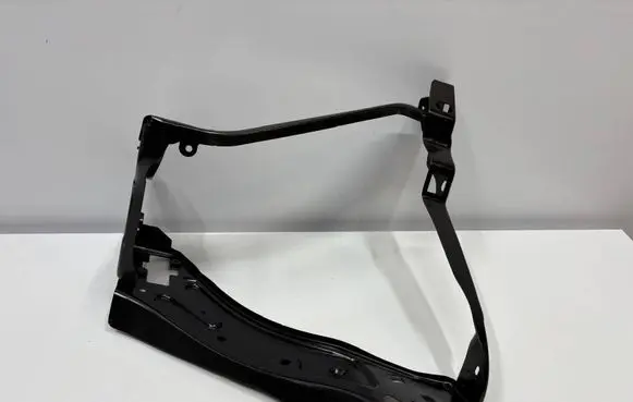 Mercedes-Benz GLK (X204) Headlight/headlamp mounting bracket A2046200091pmi 204626103 A2046200091