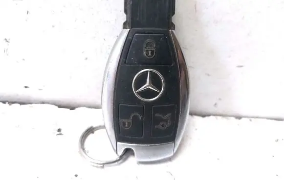 Mercedes-Benz R W251 Ignition key/card 