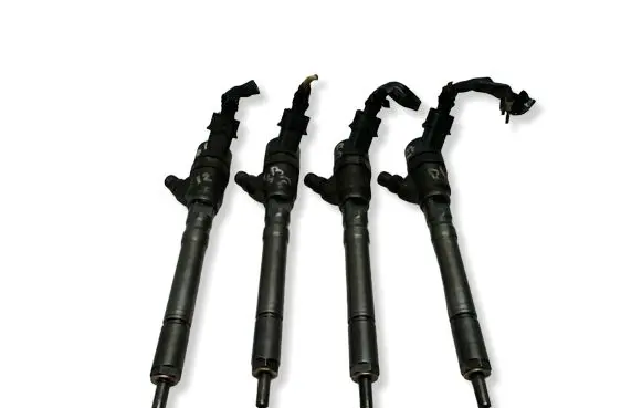 Hyundai Santa Fe Fuel injectors set 3380027010