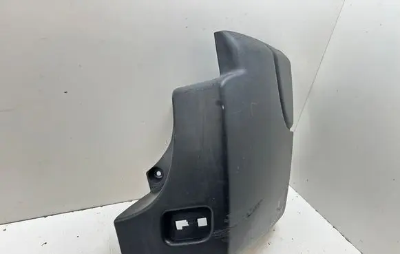 Nissan NV400 Rear bumper corner part panel trim 2005523