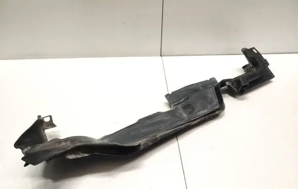 Audi A5 Fender end trim 8W7821169