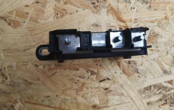 Renault Scenic IV - Grand scenic IV Battery relay fuse 241143738R