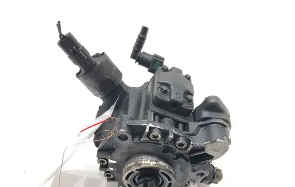 Volvo V50 Fuel injection high pressure pump 9662021580