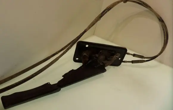 Volkswagen Golf V Handbrake/parking brake lever assembly 7D0711303