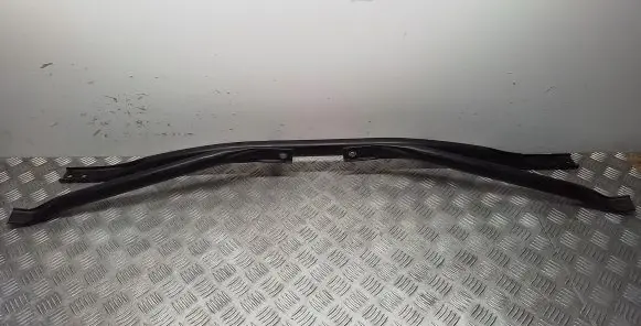 Other engine bay part