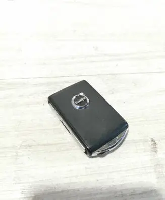 Volvo XC40 Ignition key/card 